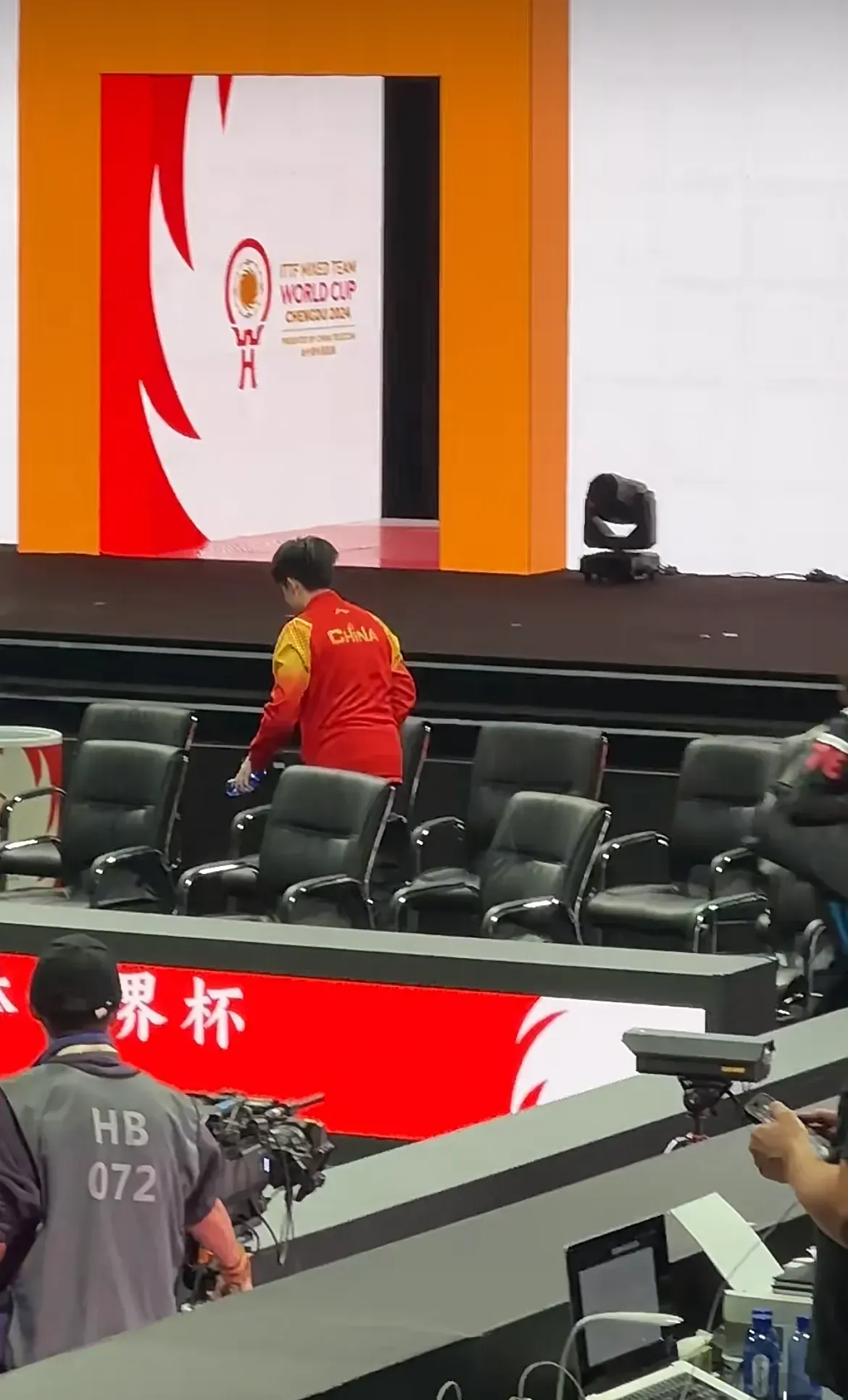 韩国队鏖战中国队，许昕点燃赛场