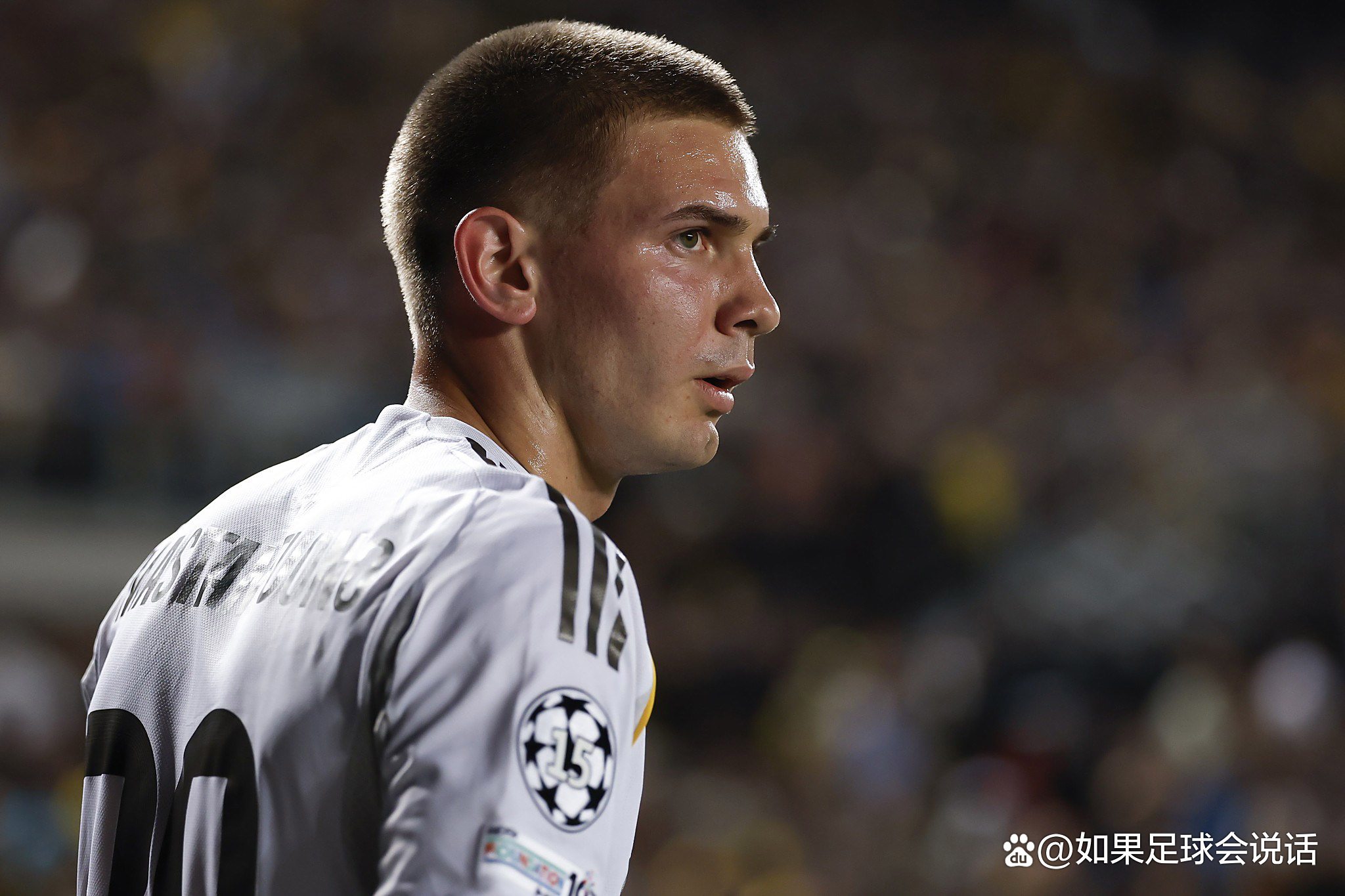 皇马逆转马赛,迪马利亚关键制胜的简单介绍 皇马逆转马赛,迪马利亚关键制胜的简单介绍