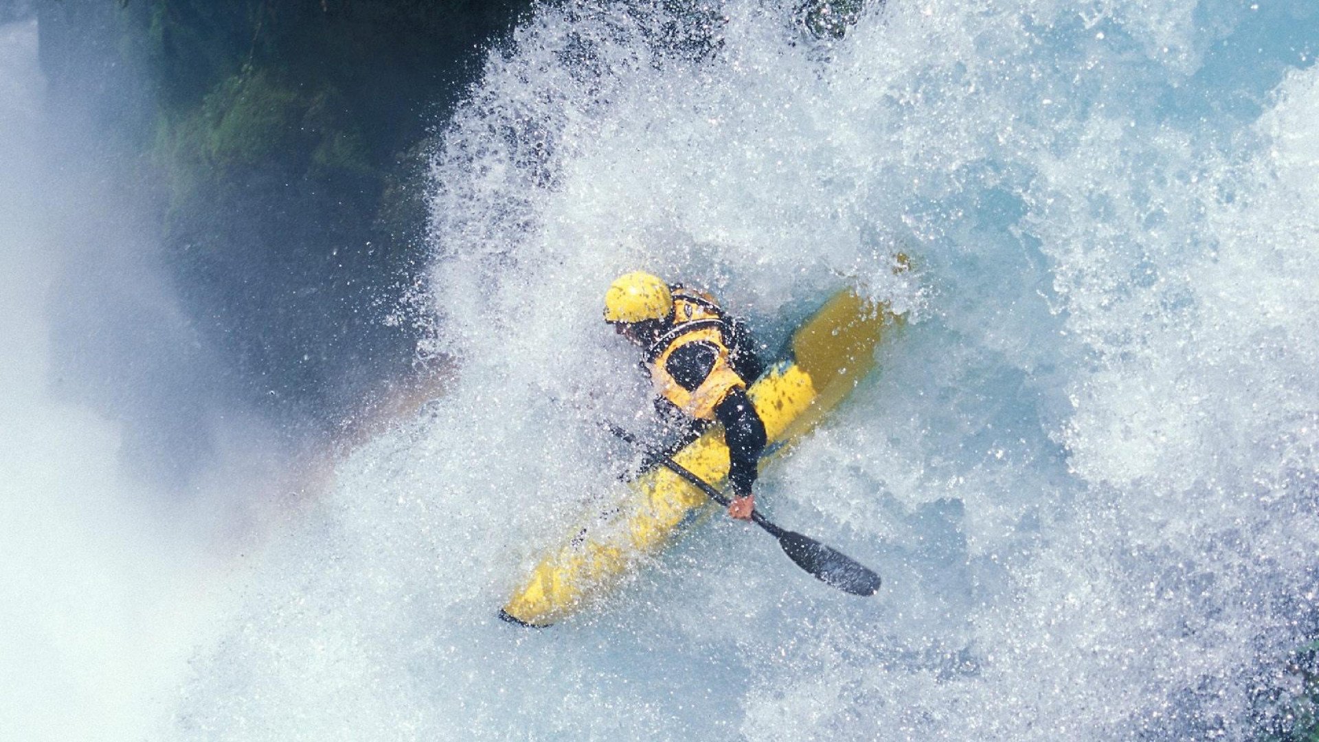 绝境中的王者，从蒙特卡洛惊天翻盘到戴维斯杯的统治，德约科维奇状态何以持续燃烧？